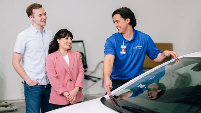 Glass Doctor professional explaining windshield protection plan