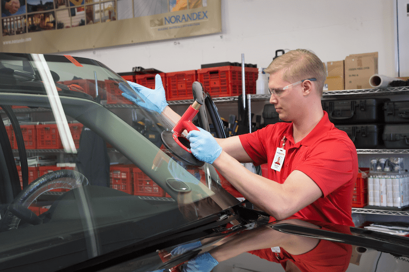 Glass Doctor safe windshield installation